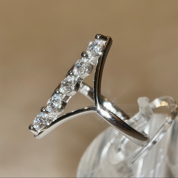 My North Star Ring - Floating Line Ring - Picture 3 of 12